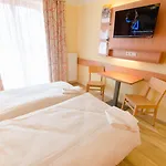 Jufa Wipptal Hotell 3*