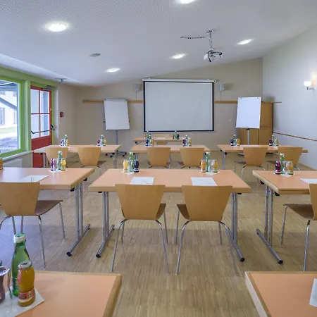 菊法维普塔尔酒店 酒店 施泰纳赫布伦纳